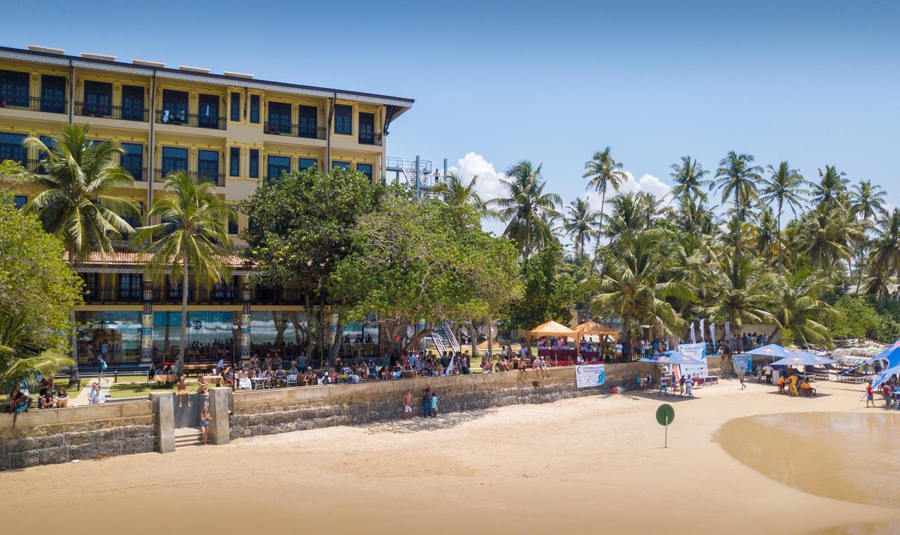 Beach Front Ahangama Kültér fotó